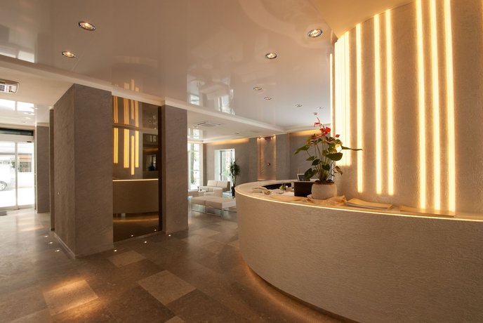 Imagen de los interiores del Hotel Sorriso, Cervia. Foto 18