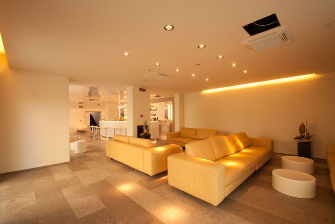 Imagen de los interiores del Hotel Sorriso, Cervia. Foto 19