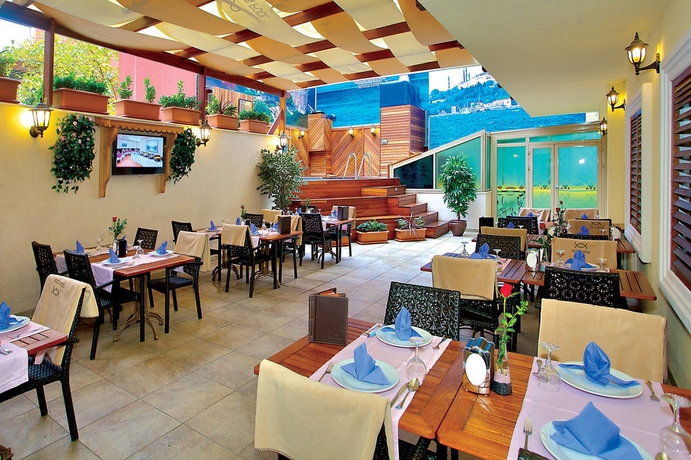 Imagen del bar/restaurante del Hotel Sorriso, Estambul. Foto 5