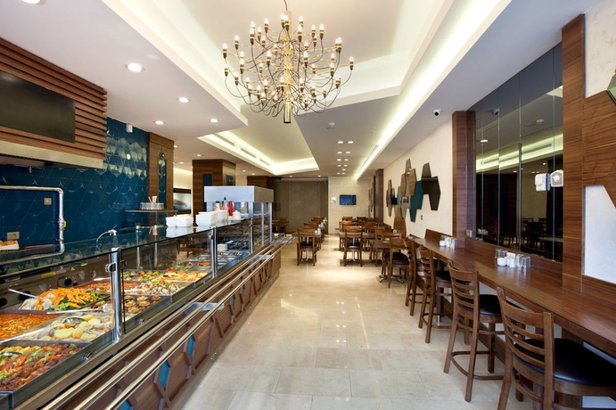 Imagen del bar/restaurante del Hotel Sorriso, Estambul. Foto 7