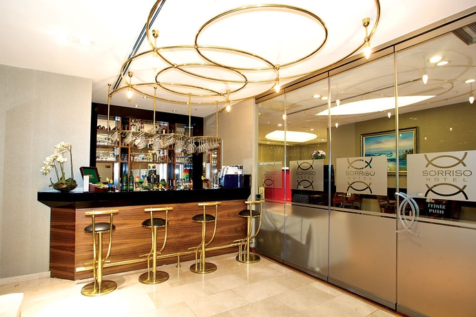 Imagen del bar/restaurante del Hotel Sorriso, Estambul. Foto 8
