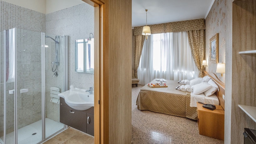 Imagen de la habitación del Hotel Sorriso, Lucera. Foto 9