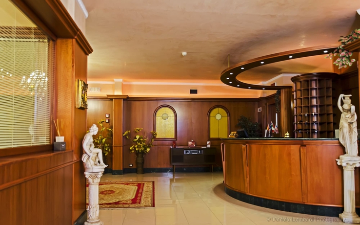 Imagen de los interiores del Hotel Sorriso, Lucera. Foto 18