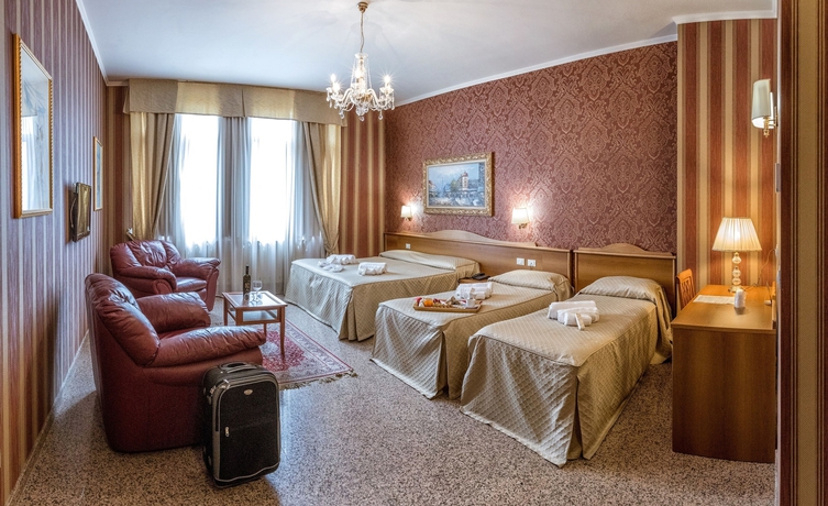 Imagen de la habitación del Hotel Sorriso, Lucera. Foto 14