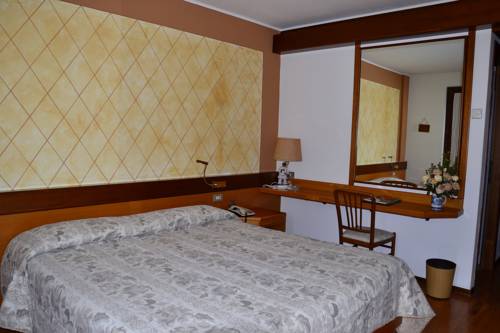 Imagen de la habitación del Hotel Sorriso, Ponte di Legno. Foto 7