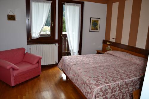 Imagen de la habitación del Hotel Sorriso, Ponte di Legno. Foto 10