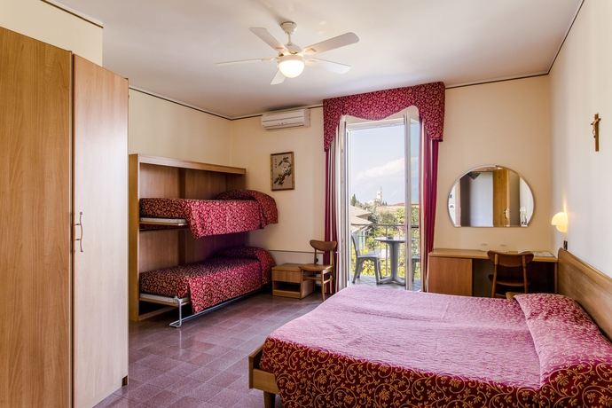 Imagen de la habitación del Hotel Sorriso, Toscolano-Maderno. Foto 3