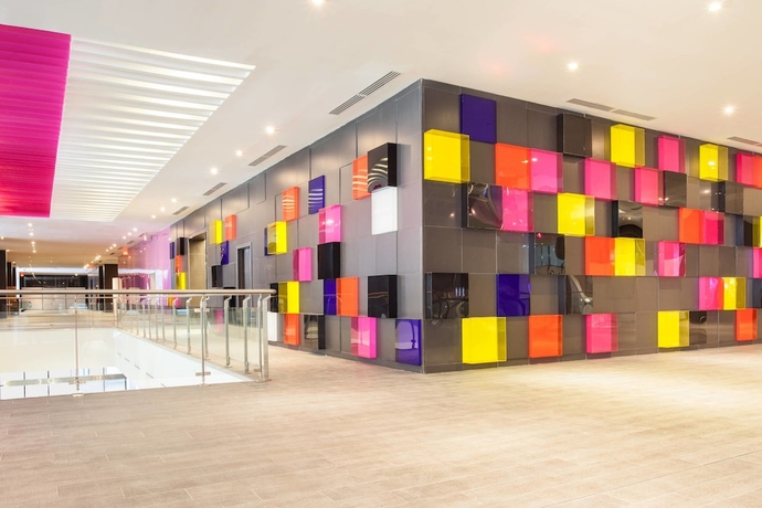 Imagen de los interiores del Hotel Sortis , Spa and Casino, Autograph Collection. Foto 14