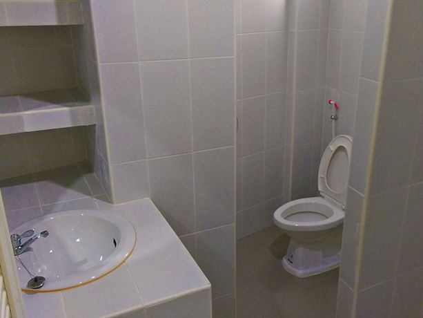 Imagen de la habitación del Hotel Sorworakit. Foto 11