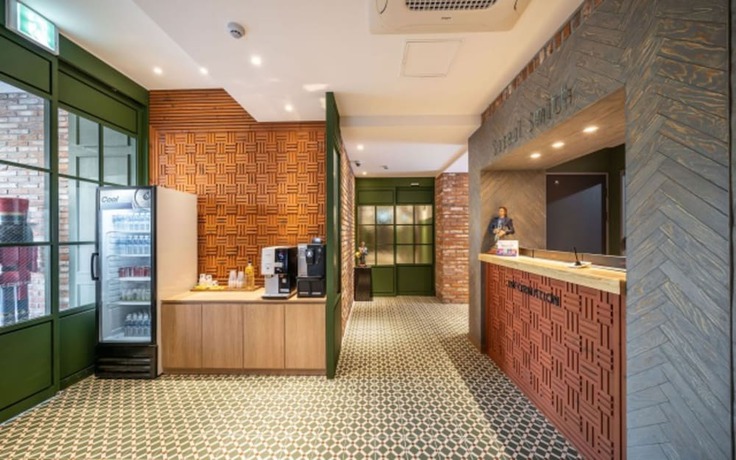 Imagen de los interiores del Hotel Soseol Smith. Foto 19