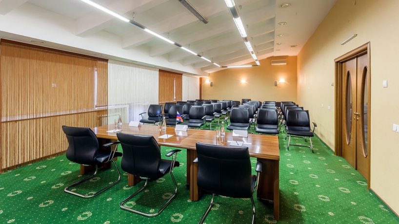 Imagen de los interiores del Hotel Sosnovy Bor Park-hotel. Foto 19