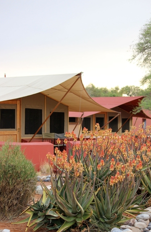 Imagen de los exteriores del Hotel Sossusvlei Lodge. Foto 13