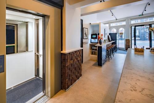 Imagen de los interiores del Hotel Sotel Amsterdam Central Station, &Aacute;msterdam. Foto 7