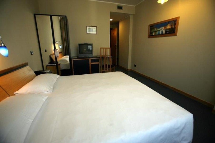 Imagen de la habitación del Hotel Sotel Nomentana Roma. Foto 6