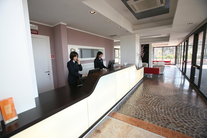 Imagen de los interiores del Hotel Sotel Nomentana Roma. Foto 7