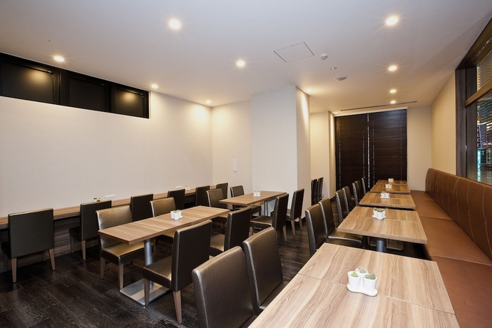 Imagen del bar/restaurante del Hotel Sotetsu Fresa Inn Chiba Kashiwa. Foto 2