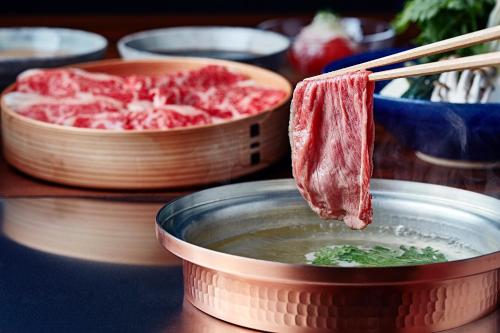 Imagen del bar/restaurante del Hotel Sotetsu Fresa Inn Ginza Sanchome. Foto 2