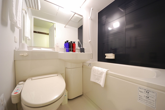 Imagen de la habitación del Hotel Sotetsu Fresa Inn Hamamatsucho Daimon. Foto 13