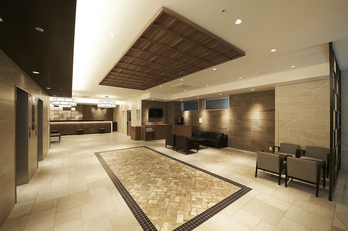 Imagen de los interiores del Hotel Sotetsu Fresa Inn Kitahama. Foto 19