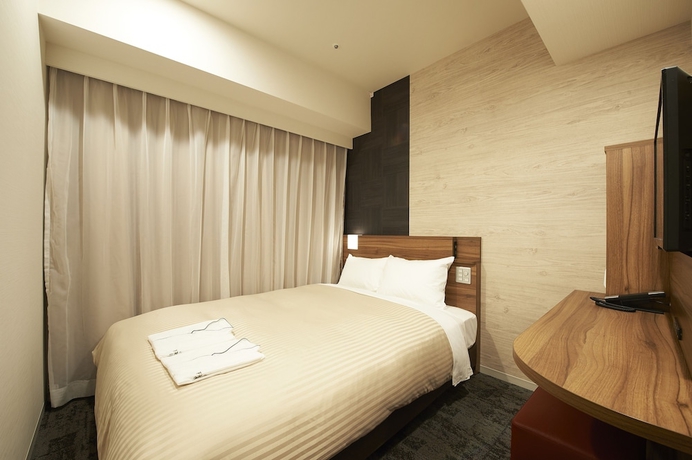 Imagen de la habitación del Hotel Sotetsu Fresa Inn Kitahama. Foto 15