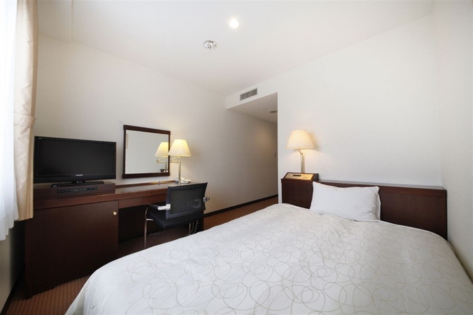 Imagen de la habitación del Hotel Sotetsu Fresa Inn Nagano Higashiguchi. Foto 4
