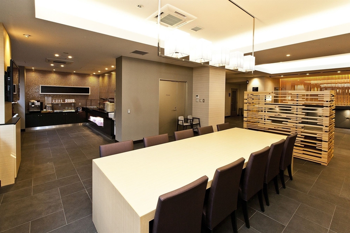 Imagen de los interiores del Hotel Sotetsu Fresa Inn Nihombashi Ningyocho. Foto 15