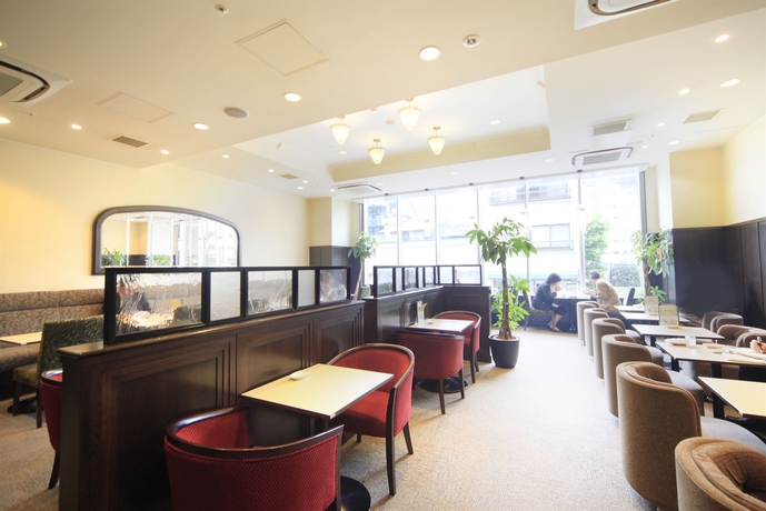 Imagen del bar/restaurante del Hotel Sotetsu Fresa Inn Shimbashi-karasumoriguchi. Foto 3