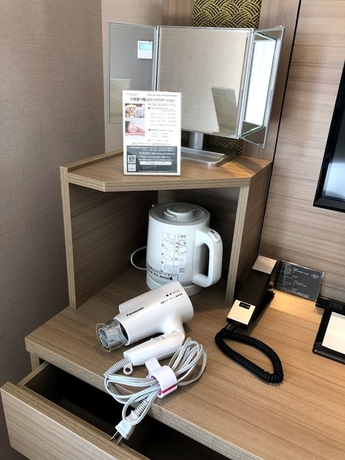 Imagen de la habitación del Hotel Sotetsu Fresa Inn Tokyo Kanda. Foto 14