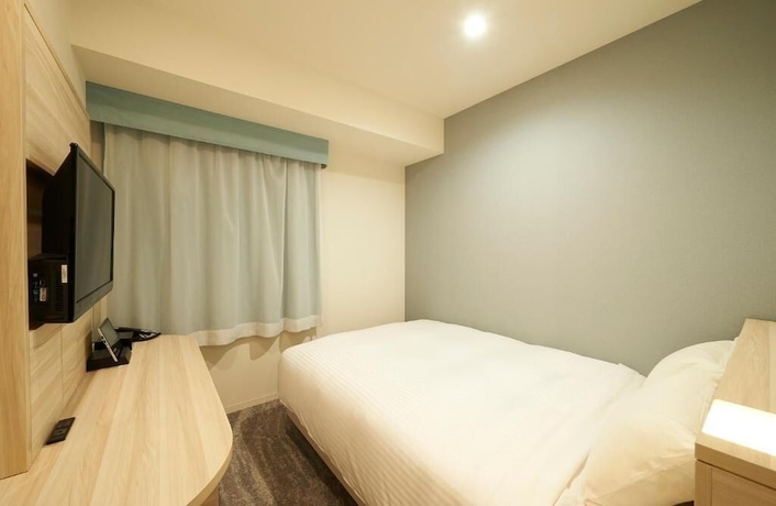 Imagen de la habitación del Hotel Sotetsu Fresa Inn Ueno Okachimachi. Foto 12