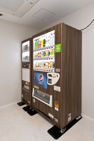 Imagen del bar/restaurante del Hotel Sotetsu Fresa Inn Yokohama Sakuragicho. Foto 5