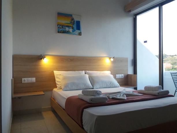 Imagen de la habitación del Hotel Sotirakis. Foto 12