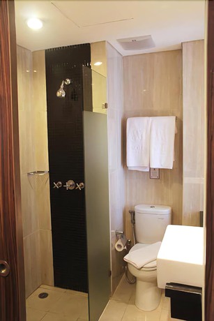 Imagen de la habitación del Hotel Sotis Jakarta. Foto 13