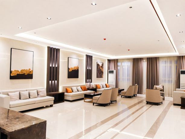 Imagen de los interiores del Hotel Sotogrande Neopolitan. Foto 10