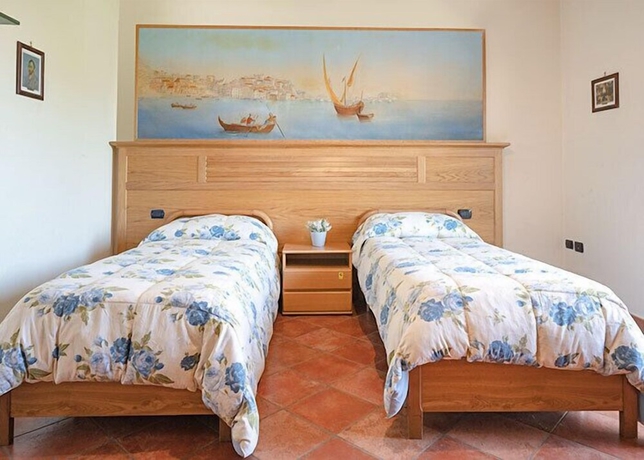 Imagen de la habitación del Hotel Sottovento. Foto 4