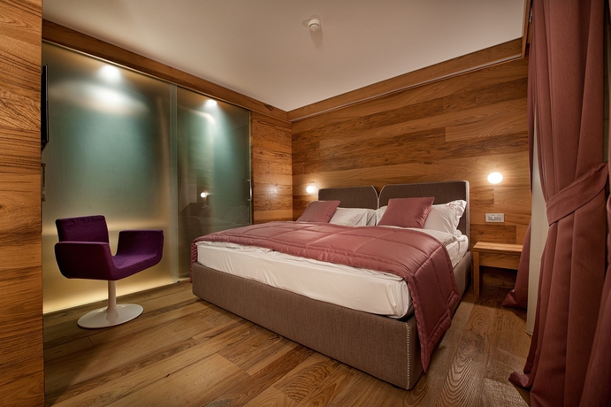 Imagen de la habitación del Hotel Sottovento Luxury Hospitality. Foto 2