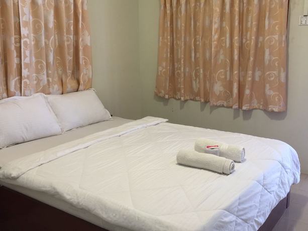 Imagen de la habitación del Hotel Souk San Sun Set Bungalow. Foto 18