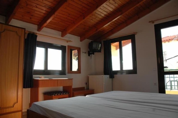Imagen de la habitación del Hotel Soulis, Pineios. Foto 11