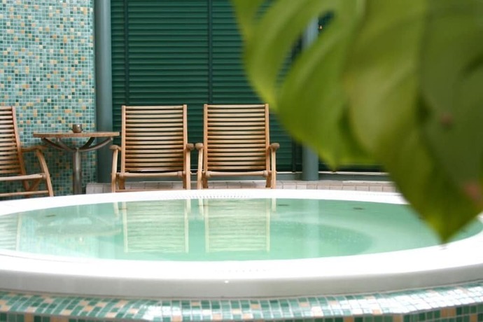 Imagen de la piscina del Hotel S&ouml;derk&ouml;pings Brunn. Foto 22