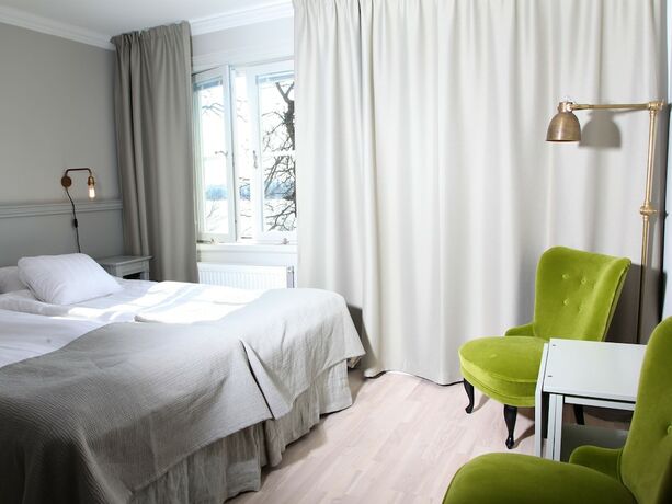 Imagen de la habitación del Hotel Södertuna Slott. Foto 18
