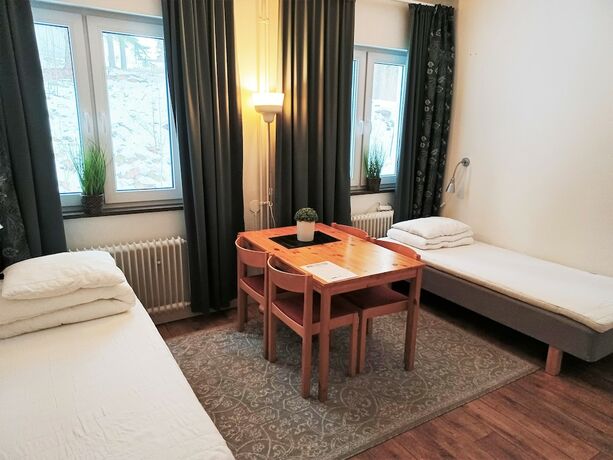 Imagen de la habitación del Hotel S&ouml;dra Bergets Vandrarhem. Foto 18