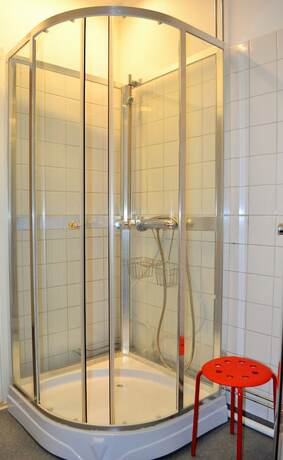 Imagen de la habitación del Hotel S&ouml;dra Bergets Vandrarhem. Foto 22