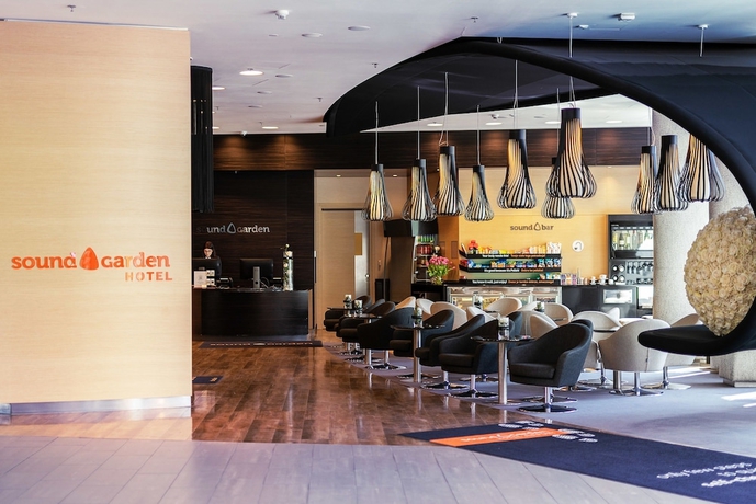 Imagen de los interiores del Hotel Sound Garden Airport. Foto 18