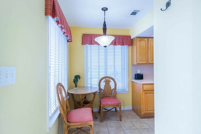 Imagen general del Hotel Soundside Holiday Beach Resort. Foto 2