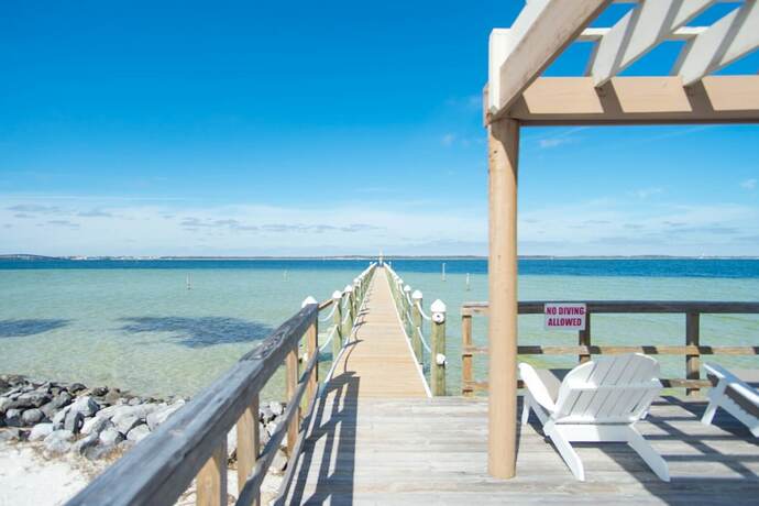 Imagen general del Hotel Soundside Holiday Beach Resort. Foto 6