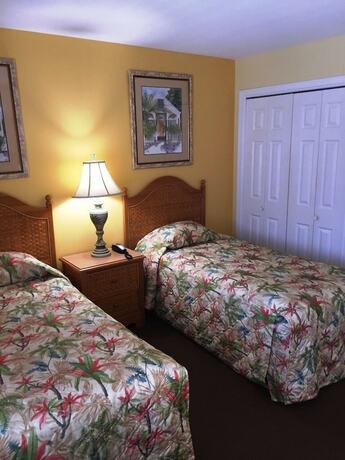 Imagen de la habitación del Hotel Soundside Holiday Beach Resort. Foto 19