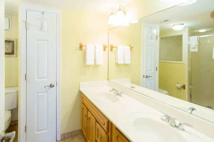 Imagen general del Hotel Soundside Holiday Beach Resort. Foto 10
