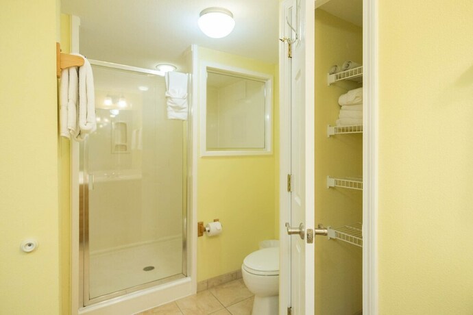 Imagen general del Hotel Soundside Holiday Beach Resort. Foto 15
