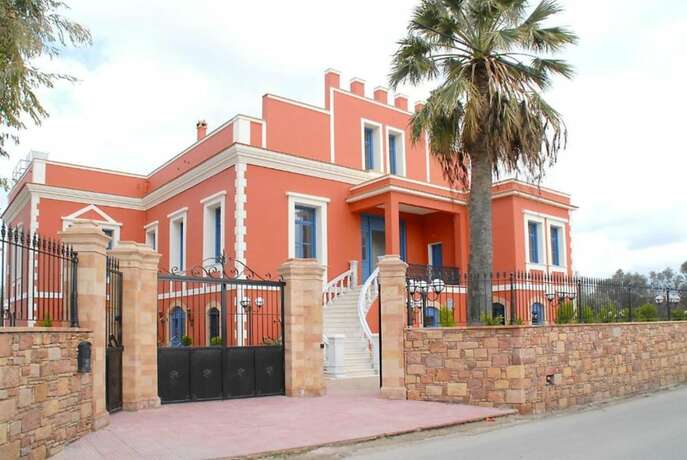 Imagen general del Hotel Sourediko. Foto 1
