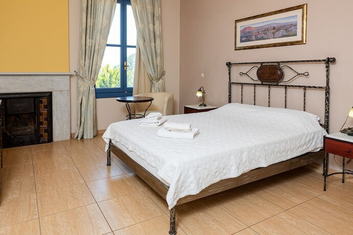 Imagen general del Hotel Sourediko. Foto 4
