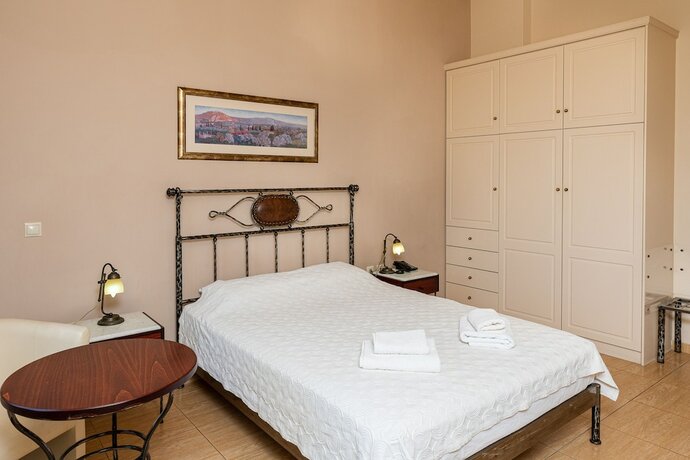 Imagen general del Hotel Sourediko. Foto 5